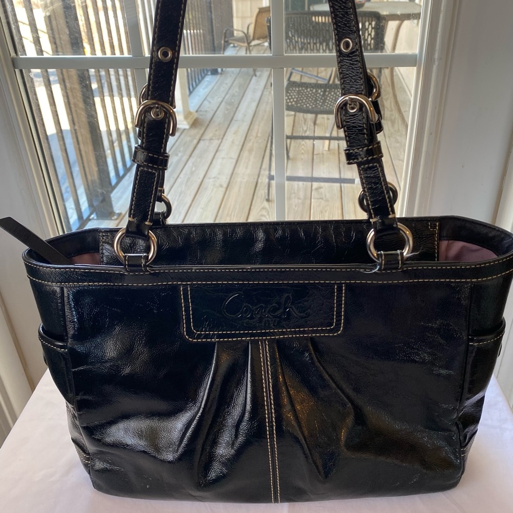 Coach shoulder bag